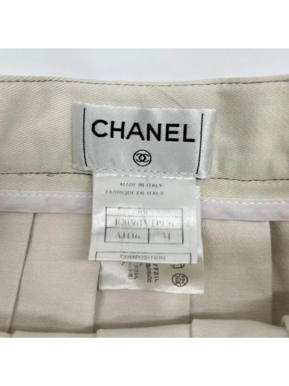 Chanel Coco Button Cotton Pleated Skirt 34